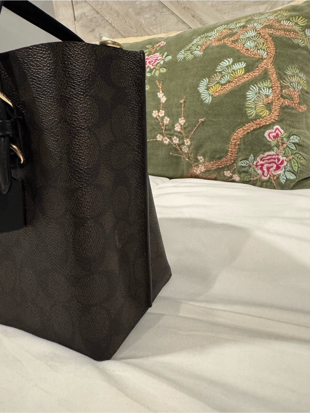 COACH Mollie Tote Bag 25 - Signature Small Tote in Brown with Black Trim - Picture 6 of 16